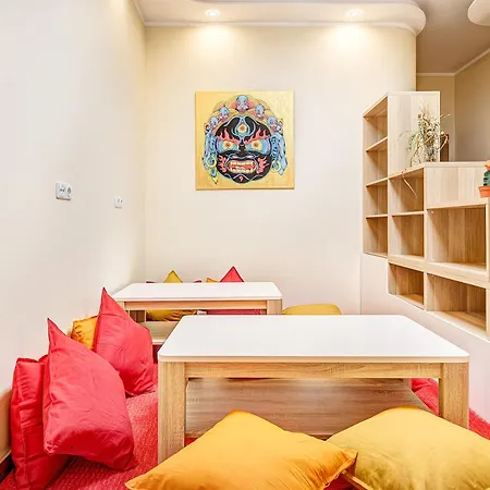 With Sauna & Parking In Oldtown *