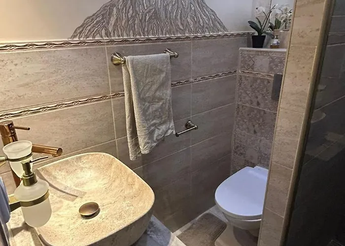 Private With Sauna & Parking Каунас