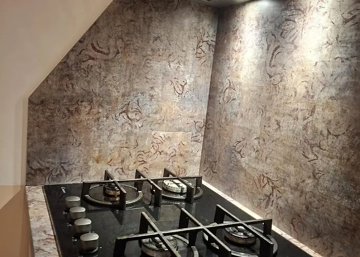 Private With Sauna & Parking Гостевой дом